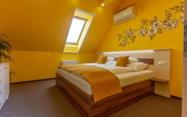Hotel Mayer