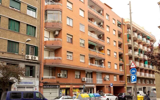 Отель Plaza España Apartment Испания, Барселона - отзывы, цены и фото номеров - забронировать отель Plaza España Apartment онлайн вид на фасад