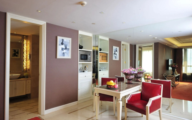 Wealthy All Suite Hotel Suzhou