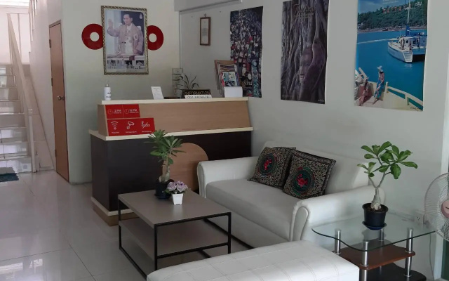 SLT Apartment Bangkok