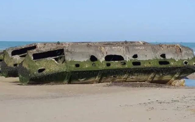 Au 13 : Fenetres Sur Arromanches