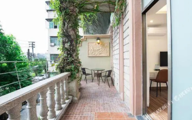 Xiaoshu Wushe Boutique Hostel