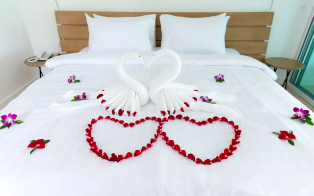 SEAnery Beach Resort