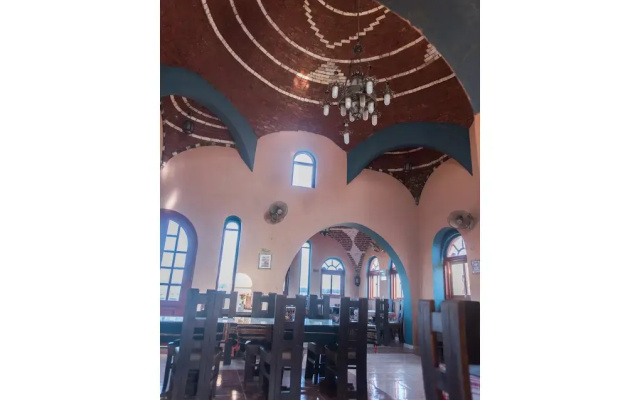 Bedouin Castle Hotel & Safari