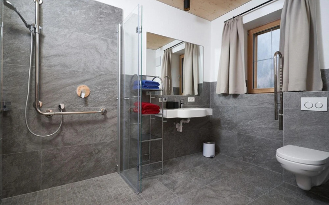 Awesome Apartment in Längenfeld With Wifi and 1 Bedrooms