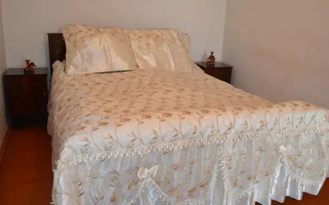 Vazkens Guest House