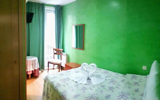 Отель Hostal Naranjos комната для гостей