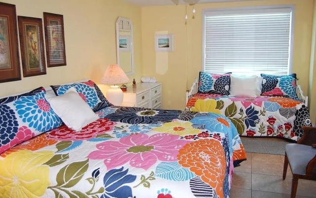 Castaways 3B 2 Bedroom Condo By Redawning