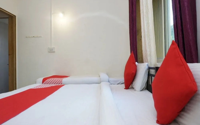 OYO 24986 Flagship Hotel Western Resort