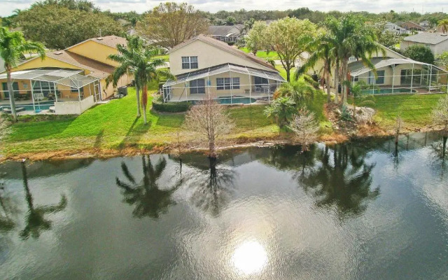 Mickey's Lake Villa