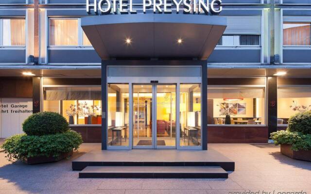 Hotel Preysing вид на фасад