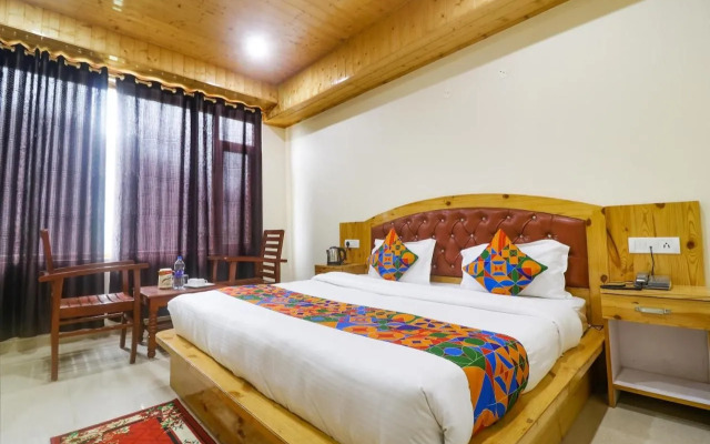 FabHotel Castle Rock Vashisht