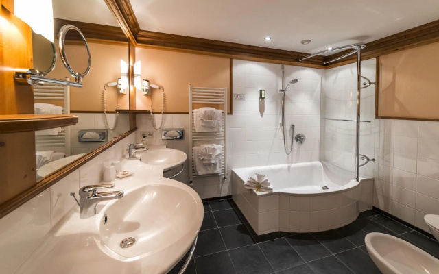 Alpin & Vital Hotel La Perla