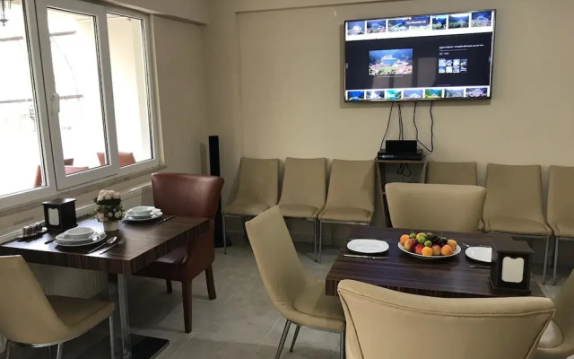 Plus Suites