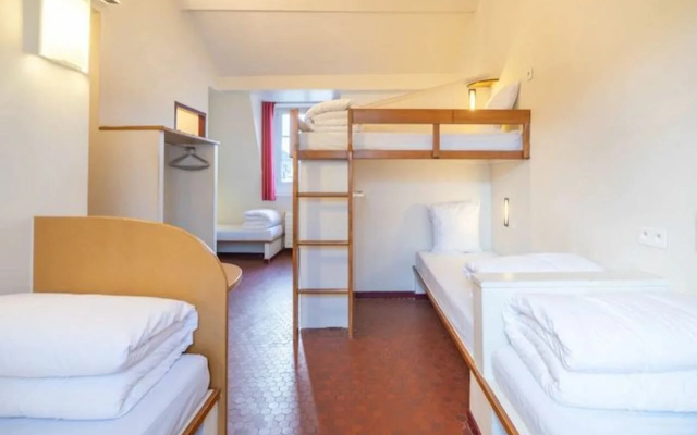 MIJE Fauconnier - Fourcy - Maubuisson - Hostel