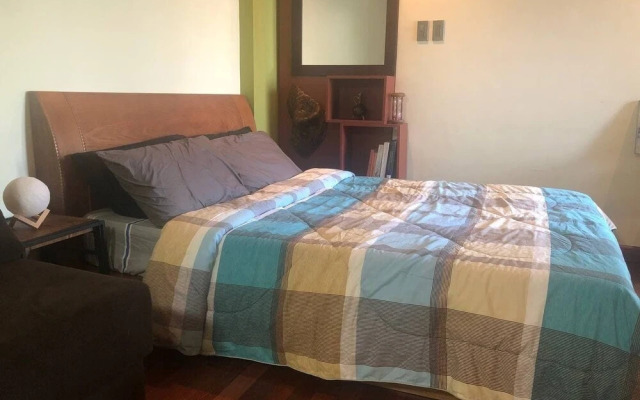 Honeymoon Suite