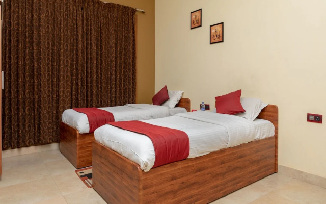 OYO 6810 Home Stay Anna Nagar