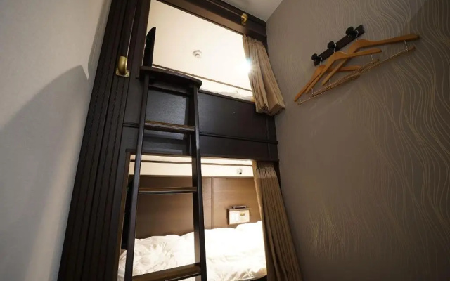 WELLCABIN TENJIN - Male Only