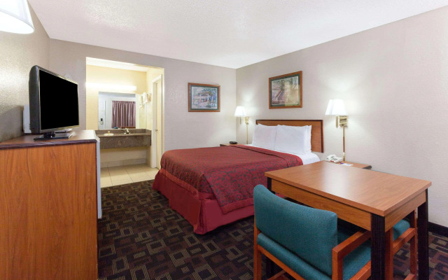 Days Inn Oklahoma City West