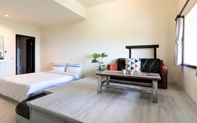 Sunnyroom