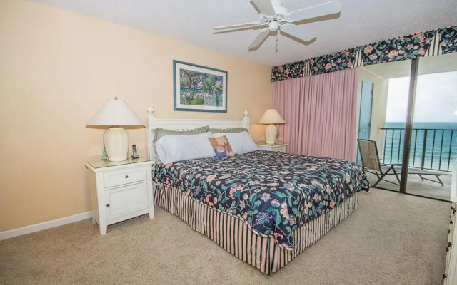 Wind Drift 702e by Youngs Suncoast