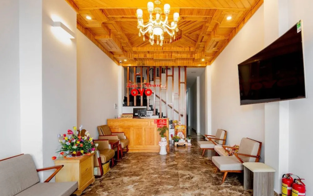 OYO 573 Lan's House