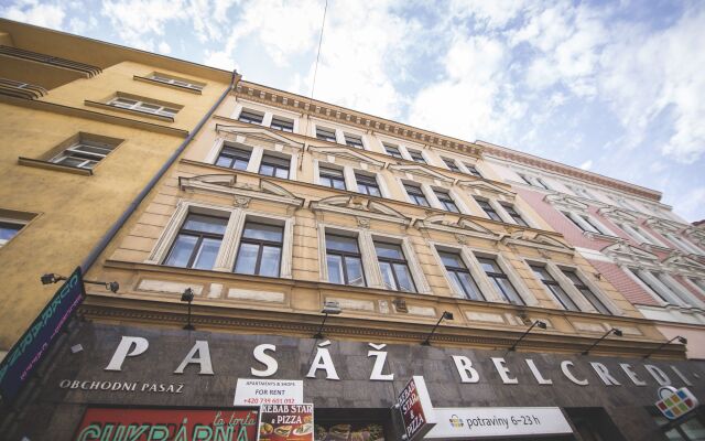 Отель Good Time Prague Duplex Чехия, Прага - отзывы, цены и фото номеров - забронировать отель Good Time Prague Duplex онлайн вид на фасад