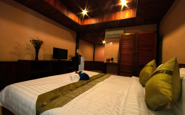 Sangsawan Palace Khaolak Resort
