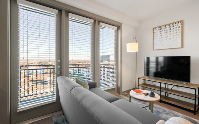 Arlington Classy Studio Apartment