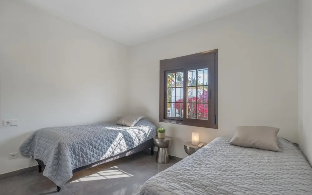 Aldea Blanca Luxury Townhouse