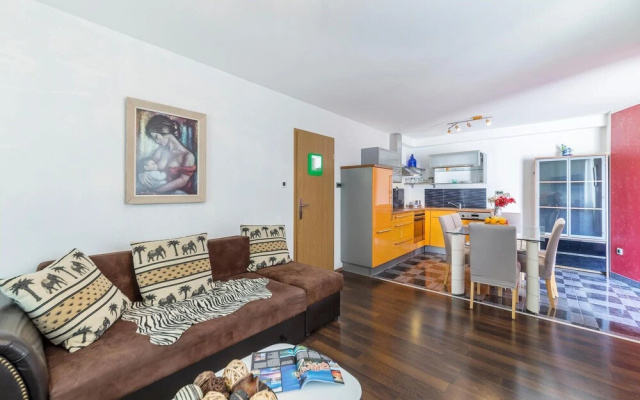 Stunning Apartment in Fazana With Wifi and 3 Bedrooms