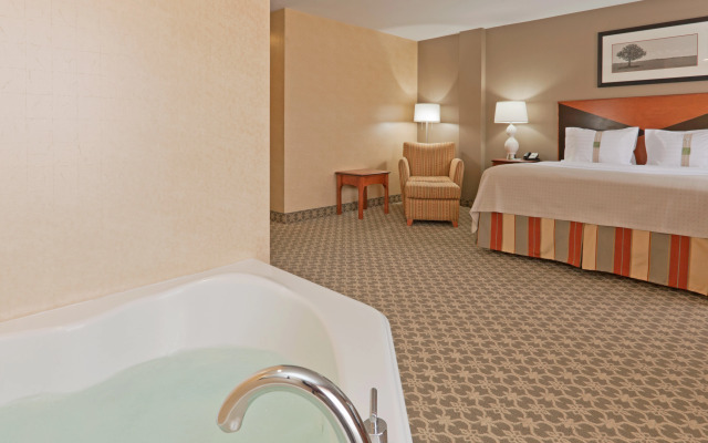 Holiday Inn Express & Suites Carbondale - University Area by IHG