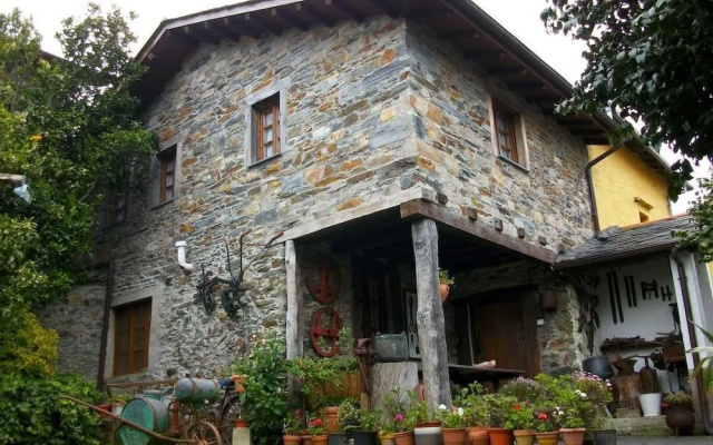 Casa de Aldea Los Glayus