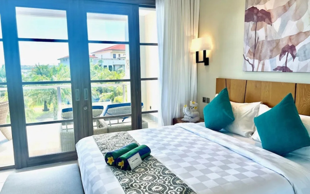 The Bay Sunflower Apartment