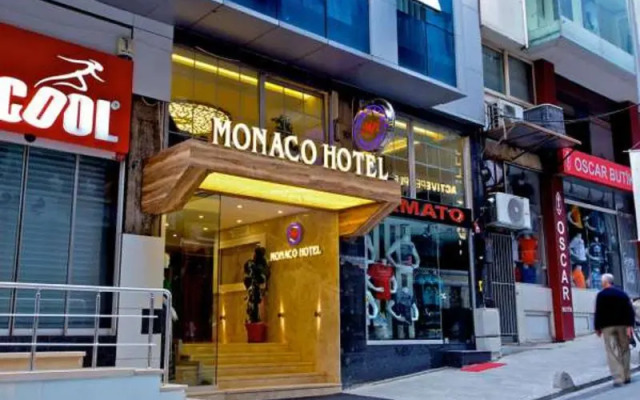 Monaco Hotel вид на фасад