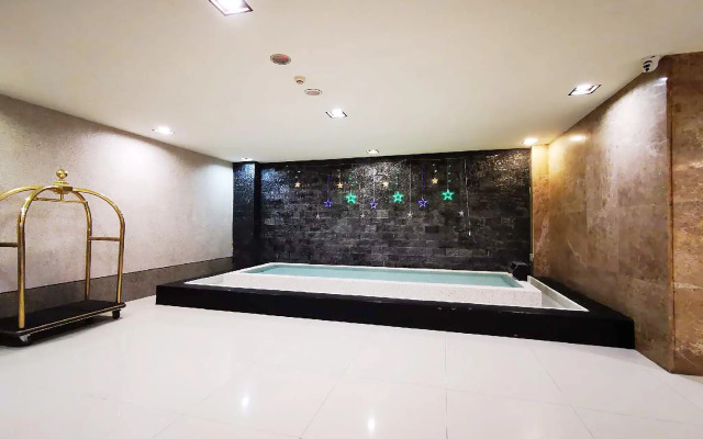 changhong hotel