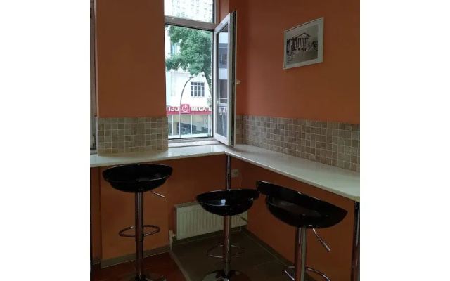 FLAT1