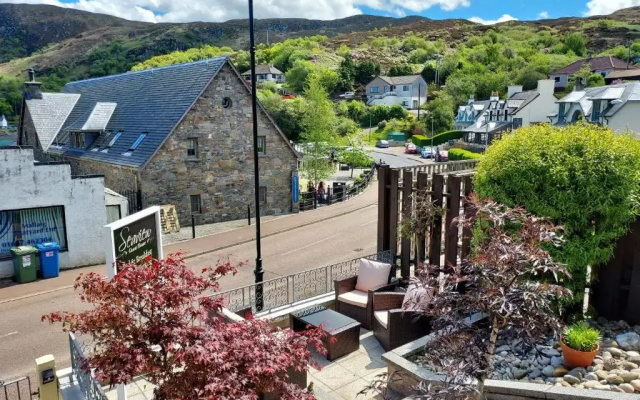 Seaview Guesthouse (Adults Only)
