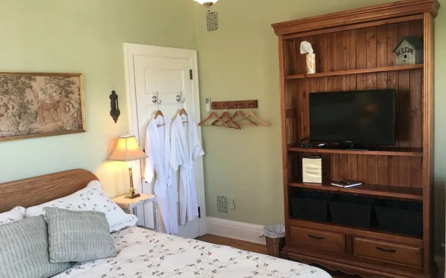 Cartier Mansion B&B