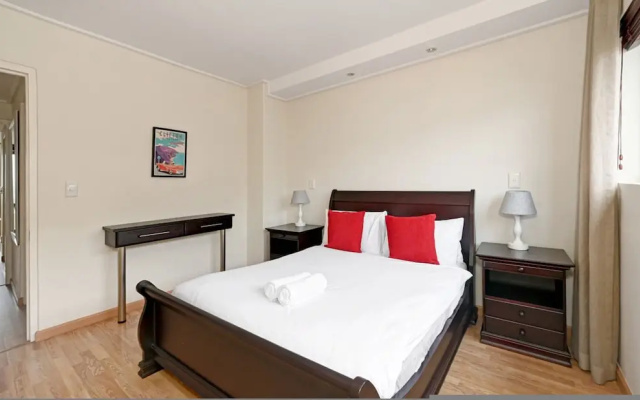 Two Bed Spacious 6th Floor Ocean Views