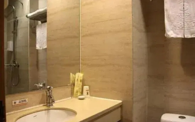 Super 8 Hotel Premier  (Xiamen Railway Station)