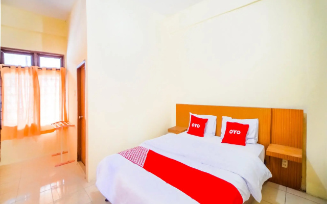 OYO 90821 Gajah Mada Guest House Syariah