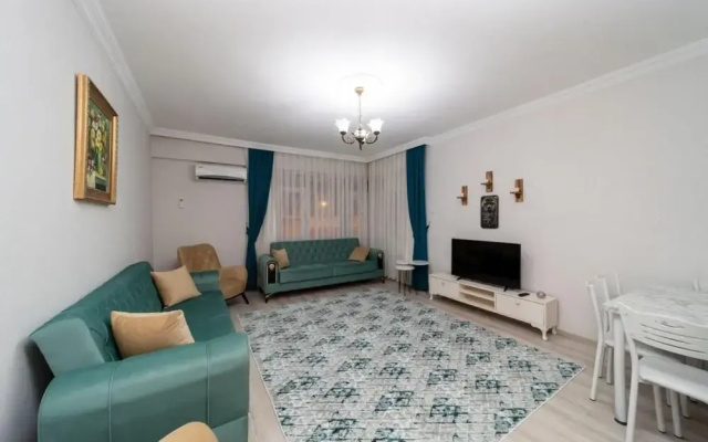 Pleasant Flat With Balcony in Kaleici