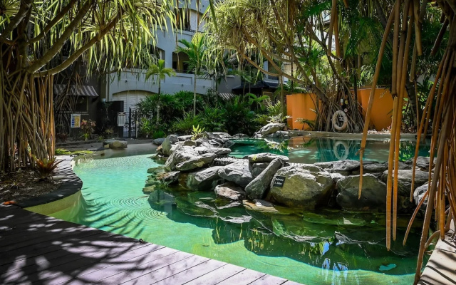 Palma Cairns- Resort 9 Pools Gym