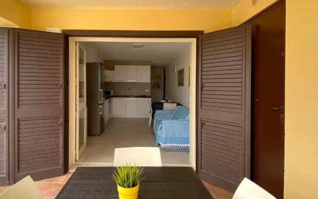 Maresole Apartments