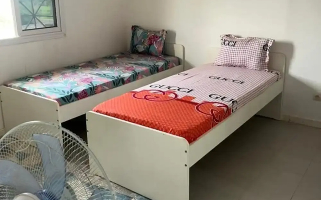 Sendou Cabano Villa Sleeps 6 With Parking
