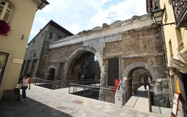 Appartamento Porta Praetoria - Affitti Brevi Italia