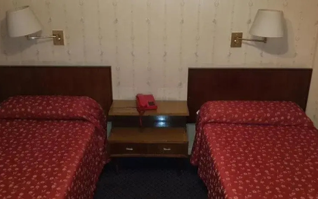 Diplomat Hotel