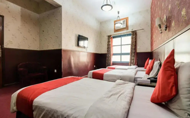 Parasol Hotel by OYO Rooms