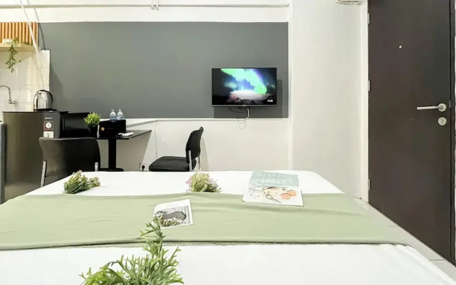 Simple Studio Room At Apartment Kebagusan City